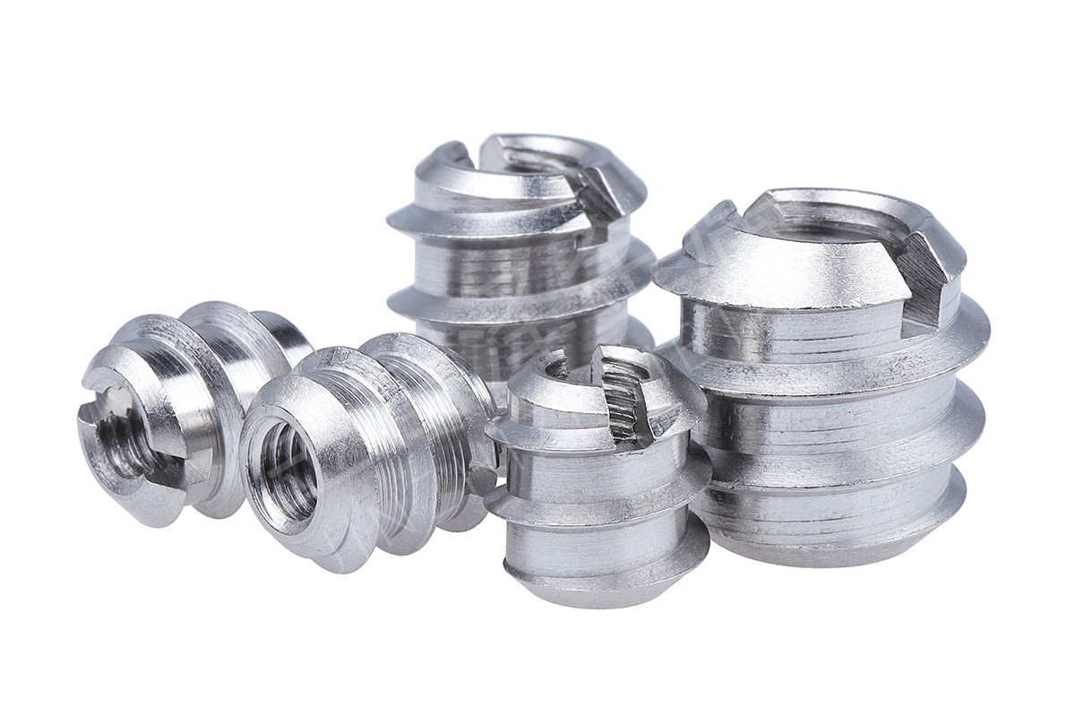 DIN7965型自攻螺套